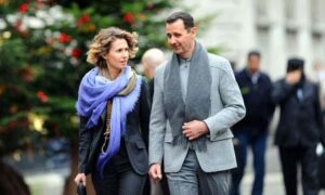 Phu nhân Asma Al Assad cùng chồng tại Paris hồi 2010